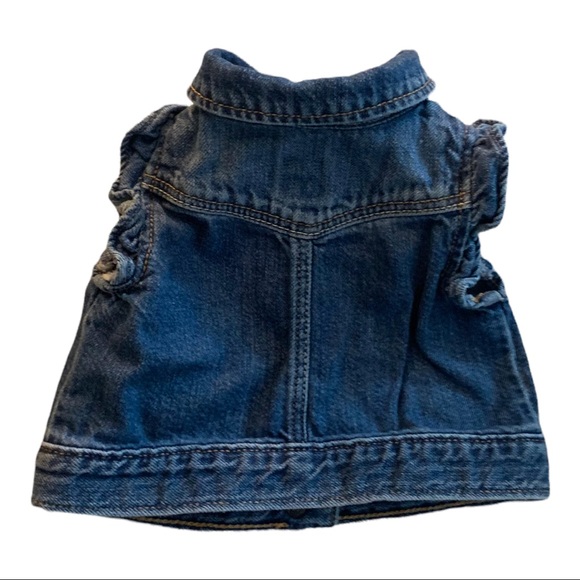 Baby Gap Jean Jacket Denim Ruffle Cap Short Sleeve Snap Logo Button Baby 0-6 Mth - Picture 2 of 6